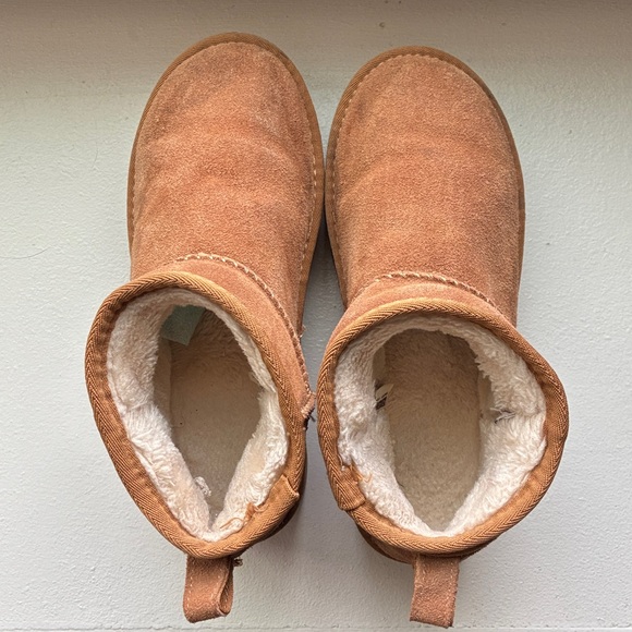 Shoes - Cushionaire Chestnut Suede Ankle Boots with Faux Fur Lining